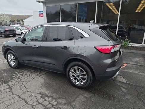 Used 2020 Ford Escape SE AWD/4WD image 4