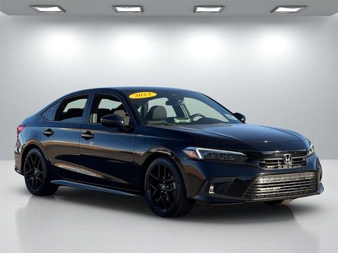 Used 2023 Honda Civic Sport image 8