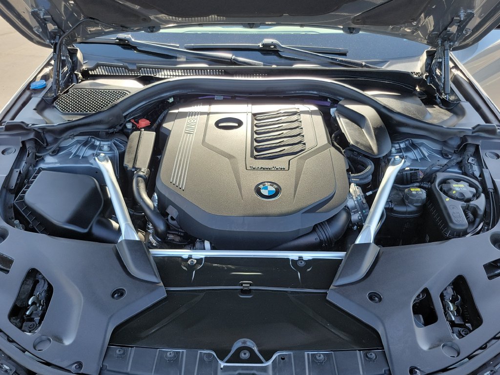 Used 2023 BMW 540i w/ M Sport Package RWD image 30