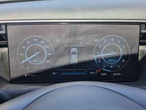 Used 2024 Hyundai Tucson Limited FWD image 32