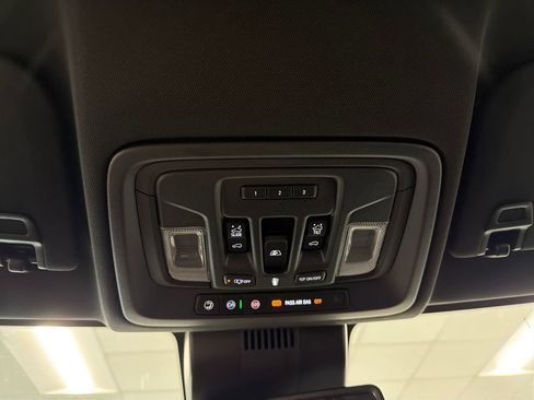 New 2026 GMC Sierra 1500 AT4 w/ AT4 Premium Package AWD/4WD image 15