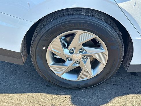 New 2025 Hyundai Sonata SE image 17