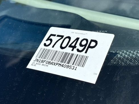 Used 2023 Nissan Ariya FWD image 2