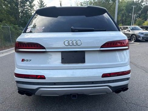 Used 2021 Audi SQ7 Premium Plus w/ Driver Assistance Package AWD/4WD image 14