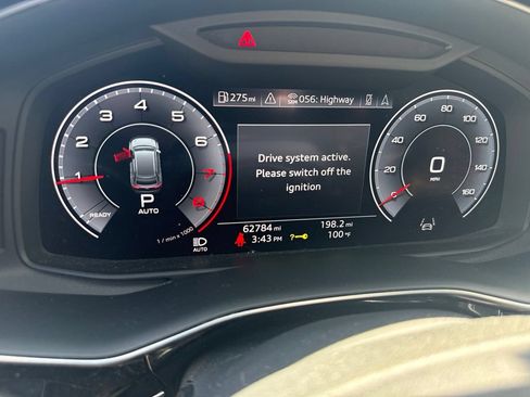 Used 2019 Audi Q8 Prestige AWD/4WD image 16