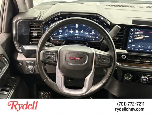 Used 2023 GMC Sierra 1500 SLE AWD/4WD image 13