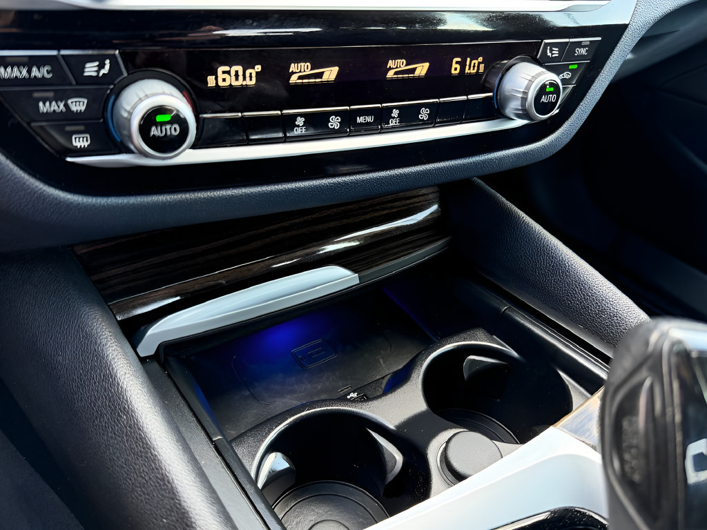 Used 2017 BMW 540i RWD image 52