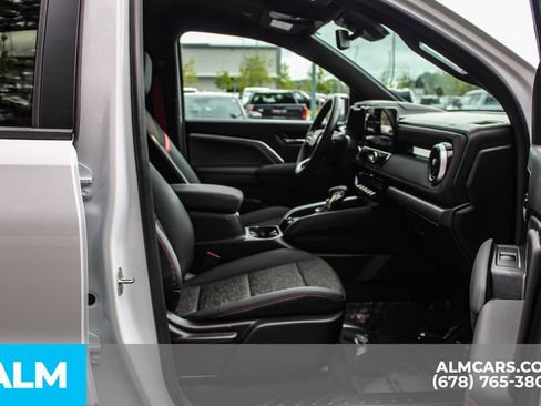 Used 2023 Chevrolet Colorado Z71 w/ Z71 Convenience Package 2 AWD/4WD image 19