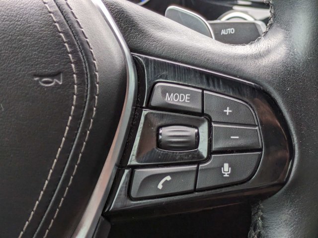 Used 2019 BMW 530i xDrive w/ Convenience Package AWD/4WD image 25