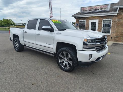 Used 2018 Chevrolet Silverado 1500 High Country AWD/4WD image 3
