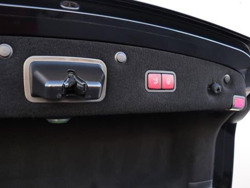 Used 2019 Mercedes-Benz S 560 4MATIC Coupe image 27