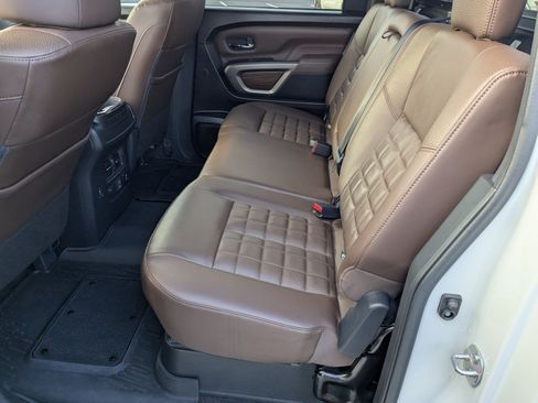 Certified 2024 Nissan Titan Platinum Reserve w/ Moonroof Package image 36