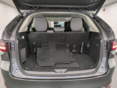 Used 2025 MAZDA CX-90 3.3 Turbo w/ Preferred Package image 24