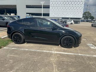 Used 2023 Tesla Model Y Long Range AWD/4WD video 2