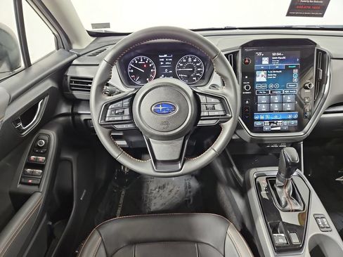 Certified 2025 Subaru Crosstrek 2.5i Limited w/ Popular Package #4A AWD/4WD image 15