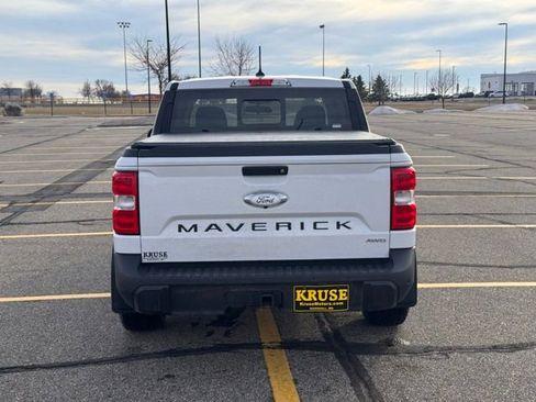 Used 2024 Ford Maverick Lariat image 30