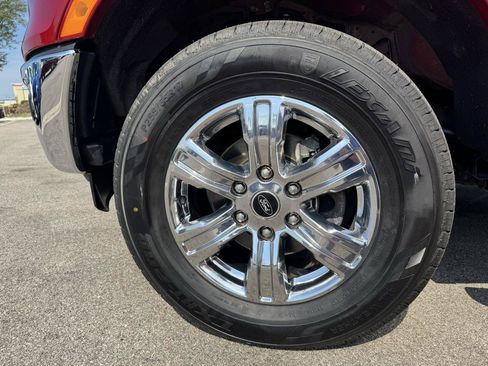 Used 2021 Ford Ranger XLT w/ Equipment Group 301A Mid AWD/4WD image 17