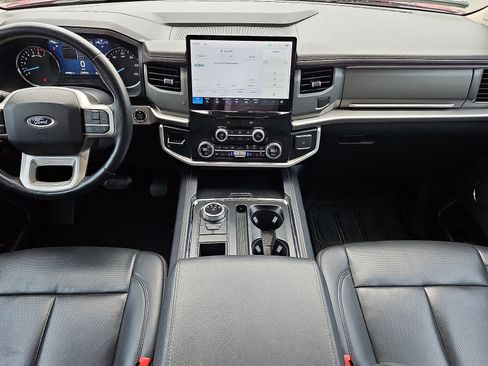 Used 2022 Ford Expedition XLT RWD image 26