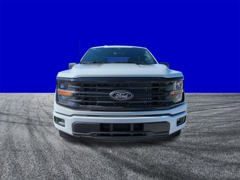 New 2026 Ford F150 XLT w/ XLT Black Appearance Package image 9
