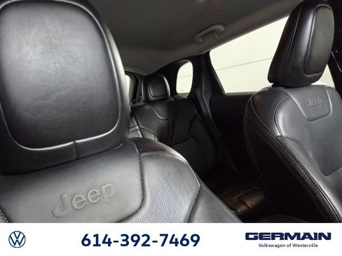 Used 2019 Jeep Cherokee Limited AWD/4WD image 15
