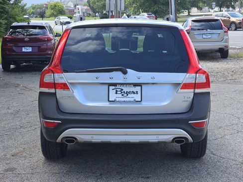 Used 2015 Volvo XC70 T6 w/ Proximity Package AWD/4WD image 6