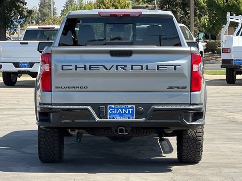Used 2023 Chevrolet Silverado 1500 ZR2 w/ Technology Package AWD/4WD image 5