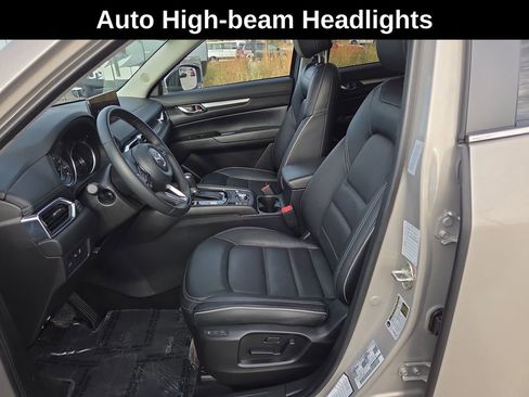 Used 2025 MAZDA CX-5 AWD 2.5 S w/ Preferred Package image 12