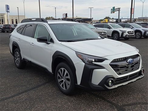New 2025 Subaru Outback Premium image 5