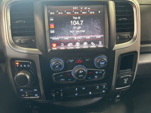 Used 2017 RAM 1500 Big Horn image 25