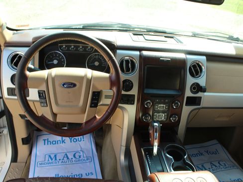 Used 2013 Ford F150 King Ranch w/ King Ranch Luxury Pkg image 18