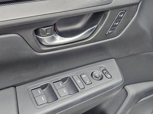 Used 2025 Honda CR-V Sport-L image 31