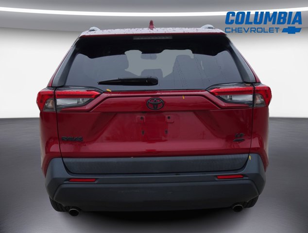 Used 2019 Toyota RAV4 LE w/ All Weather Liner Package AWD/4WD image 4