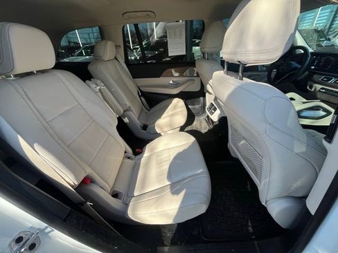 Certified 2024 Mercedes-Benz GLS 450 4MATIC image 12