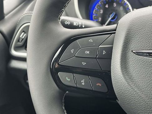 New 2026 Chrysler Pacifica Select w/ S Appearance Package FWD image 19