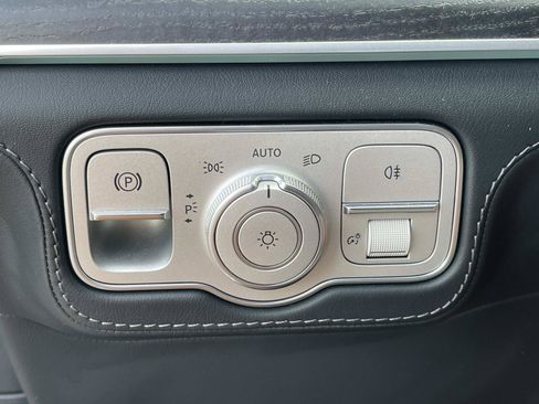 Certified 2022 Mercedes-Benz GLE 63 AMG S image 38