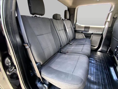 Used 2017 Ford F150 XL w/ Equipment Group 101A Mid RWD image 19