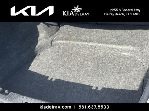 Used 2014 Ford Taurus SEL w/ Equipment Group 201A image 8