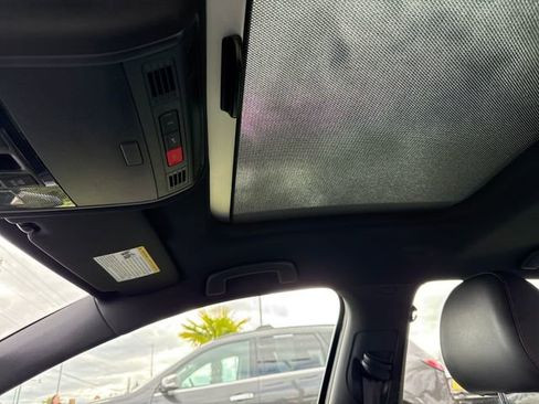 Used 2017 Volkswagen GTI Autobahn image 26