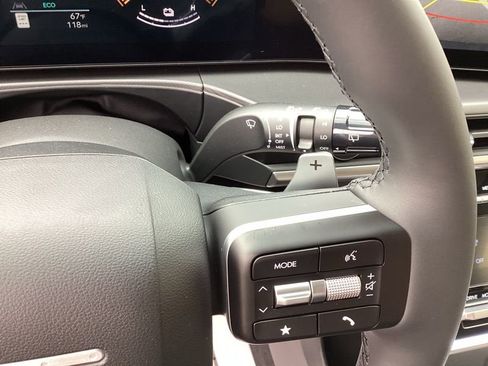 New 2026 Hyundai Santa Fe SE image 42