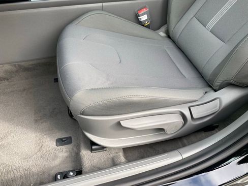 New 2026 Hyundai Elantra SE FWD image 22