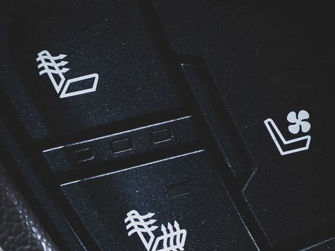 Used 2019 GMC Yukon Denali w/ Denali Ultimate Package image 8