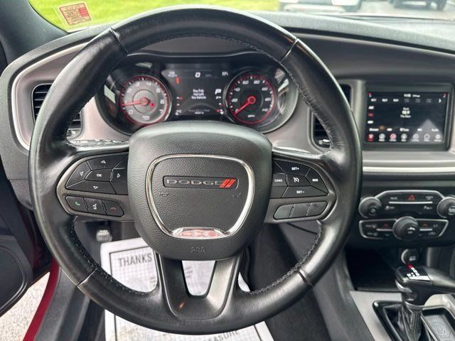 Used 2022 Dodge Charger SXT w/ Blacktop Package RWD image 17