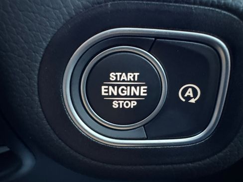 New 2026 Mercedes-Benz GLS 450 4MATIC image 24