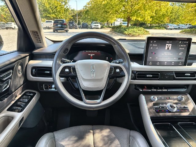 Used 2022 Lincoln Aviator Reserve w/ Elements Package Plus RWD image 14