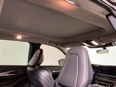 Used 2024 INFINITI QX60 Luxe image 2