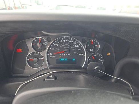 Used 2020 Chevrolet Express 3500 LT w/ LT Preferred Equipment Group RWD image 17