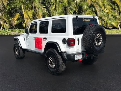 Used 2025 Jeep Wrangler Unlimited Rubicon 392 AWD/4WD image 8
