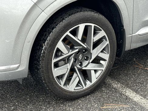 Used 2023 Hyundai Santa Fe Calligraphy image 7