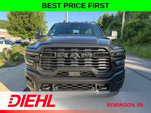 New 2026 RAM 2500 Tradesman AWD/4WD image 2
