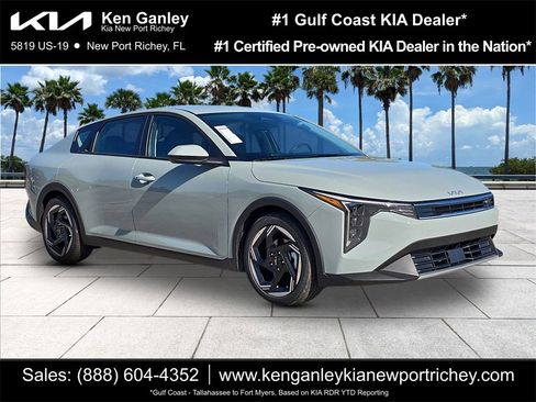 New 2025 Kia K4 EX image 1
